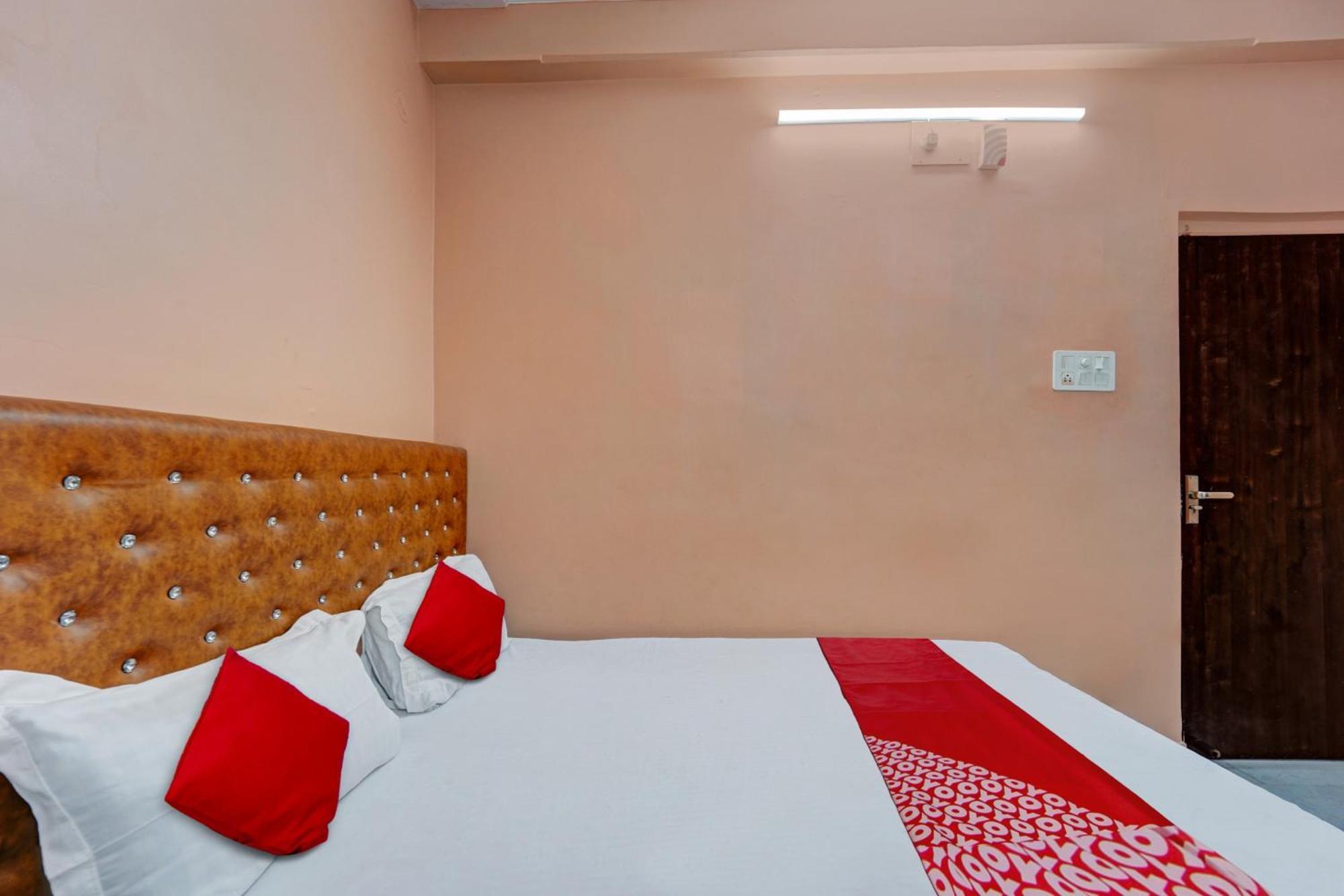 Hotel O Wellfood Inn Patna  Bagian luar foto