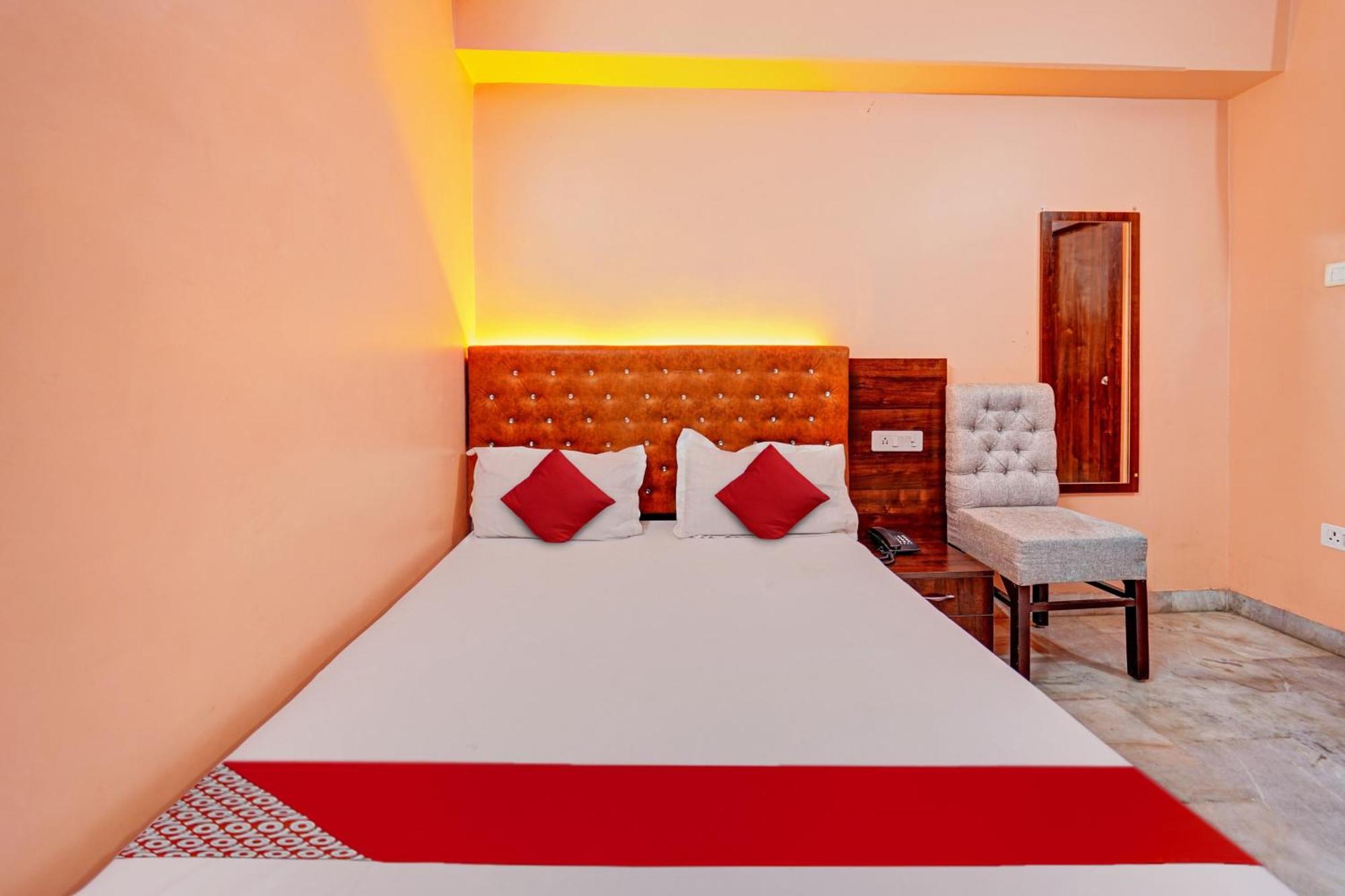 Hotel O Wellfood Inn Patna  Bagian luar foto